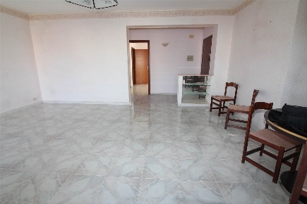 Foto Appartamento in VIA RUSSEL, Lentini di 120 m² con 4 locali in vendita