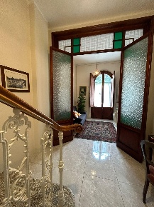 Foto Villa a schiera a Fucecchio Centro di 150 m² con 6 locali in vendita