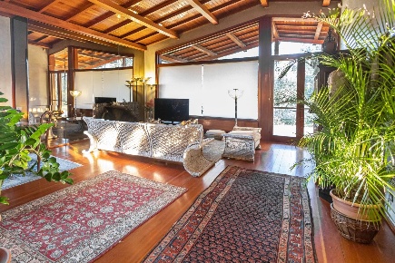Foto Villa unifamiliare a Fucecchio di 400 m² con 10 locali in vendita