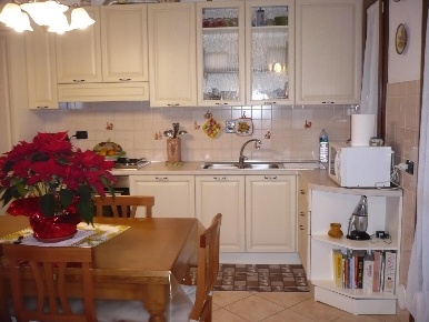 Foto Appartamento a Colle di Val d'Elsa Colle Bassa, Via Gramsci di 75 m²