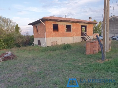 Foto Casa indipendente a Fucecchio di 180 m² con 5 locali in vendita