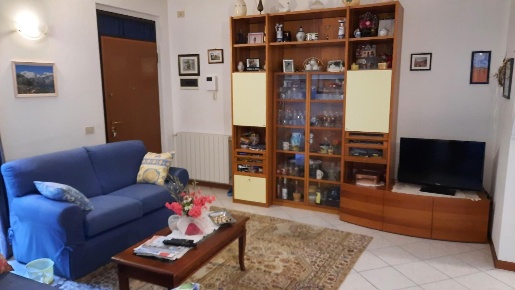 Foto Appartamento a Colle di Val d'Elsa Colle Bassa, Via Gramsci di 85 m²