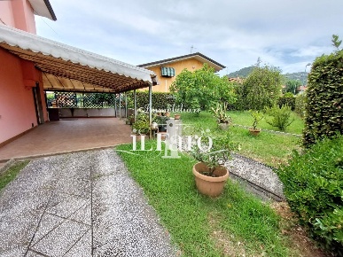 Foto Villa a Massarosa in vendita