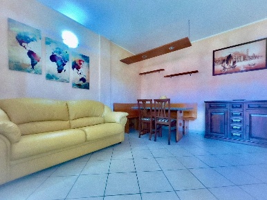 Foto Appartamento a Pietrasanta di 80 m² con 4 locali in vendita