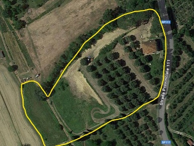 Foto Villa unifamiliare a Fucecchio Massarella di 315 m² con 10 locali