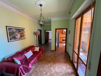 Foto Appartamento a Colle di Val d'Elsa Colle Bassa, Via Gramsci di 110 m²