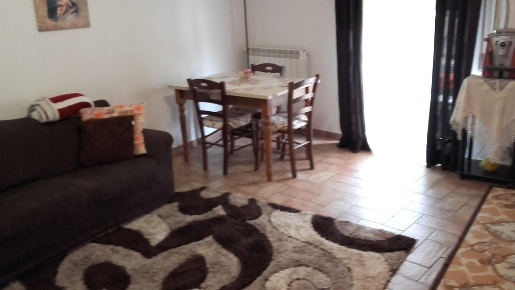 Foto Appartamento a Colle di Val d'Elsa Colle Bassa, Via Gramsci di 70 m²