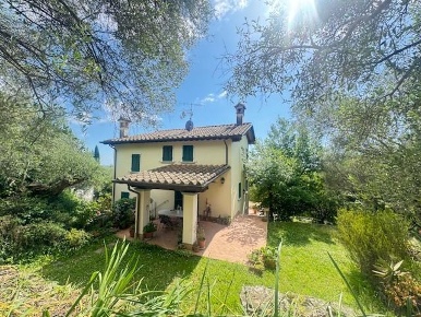 Foto Villa a Pietrasanta in vendita