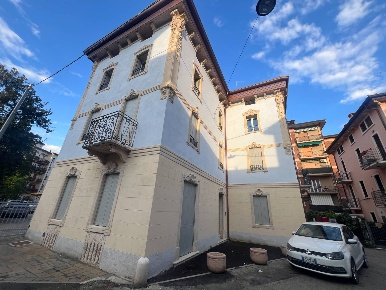 Foto Appartamento in Via Sante Pinaroli, Verona Ponte Crencano di 60 m²