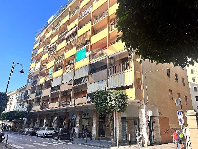 Foto Appartamento in VIA GIUSEPPE GARIBALDI, Nocera Inferiore di 130 m²