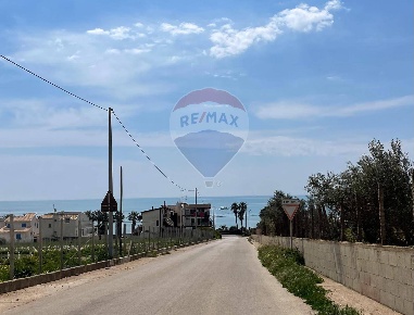 Foto Appartamento in Via Serravalle, Scicli Donnalucata di 180 m²