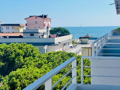 Foto Appartamento in Piazza Brescia, Jesolo Lido Centro Ovest di 65 m²