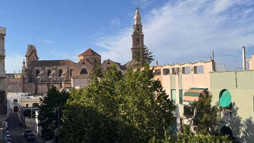 Foto Appartamento in Via Padre Manghisi 36, Monopoli Centro di 130 m²