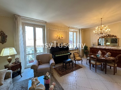 Foto Appartamento in via san martino  16, Viareggio Lungomare di 103 m²