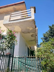 Foto Villa unifamiliare a Bitonto di 70 m² con 2 locali in vendita