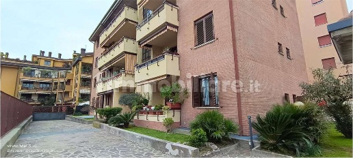 Foto Appartamento in Via San Rocco, Monza in vendita