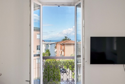 Foto Appartamento in Via a. Bertanza 16, Desenzano del Garda di 100 m²
