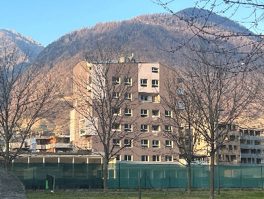 Foto Appartamento in Piazza Carini, Sondrio Centro di 56 m² con 2 locali