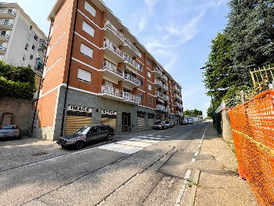 Foto Appartamento in strada baldissero  25, Chieri Semicentro di 75 m²