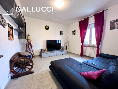 Foto Appartamento in Via San Paolo, Pescara Centro di 80 m² con 3 locali
