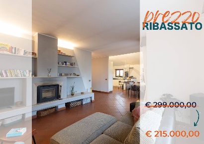 Foto Appartamento in Via Borgosatollo, Ghedi di 215 m² con 4 locali