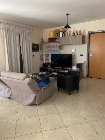 Foto Appartamento in Via Lucrezio, Trentola Ducenta di 101 m² con 5 locali