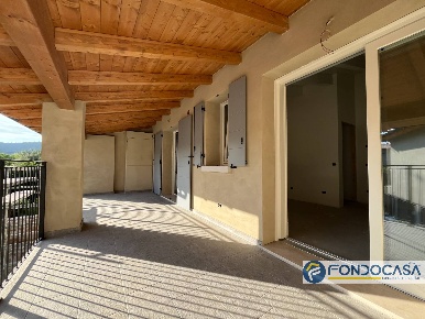 Foto Appartamento in Via San Carlo Borromeo, Rovato Centro di 106 m²