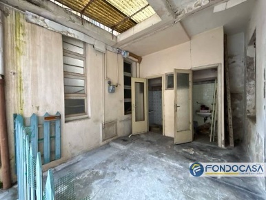 Foto Box a Palazzolo sull'Oglio Centro di 61 m² con 2 locali in vendita