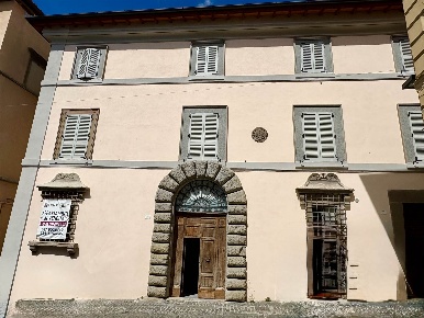 Foto Appartamento in via orologio vecchio  50, Viterbo di 145 m² in vendita