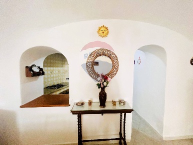 Foto Appartamento in via Gian Battista Vico, Ischia Centro di 95 m²