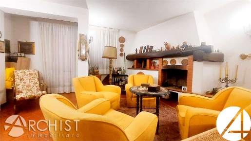 Foto Villa a Montecatini-Terme in vendita