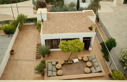 Foto Villa unifamiliare in via de andre, Casarano di 300 m² con 10 locali