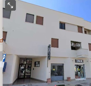 Foto Appartamento in via lupo 9, Casarano di 110 m² con 7 locali in vendita