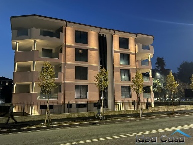 Foto Appartamento in Via Milano, Cassano d'Adda Centro di 157 m² in vendita