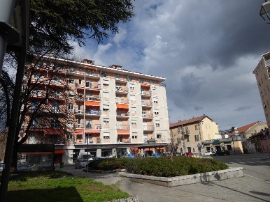 Foto Appartamento in Via Amendola 7, Acqui Terme di 85 m² con 4 locali