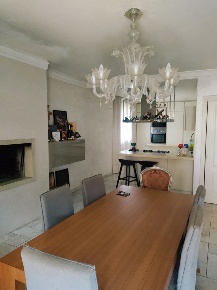 Foto Villa unifamiliare a Adria Centro di 386 m² con 13 locali in vendita