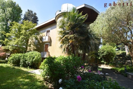 Foto Villa unifamiliare in Via Rosario 49, Corbetta di 1170 m² in vendita