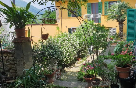 Foto Villa in VIA di davanzello 16, Calenzano in vendita