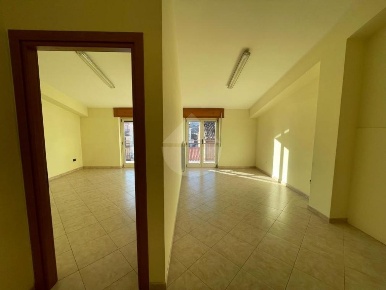 Foto Appartamento in Via Piero Calamandrei, Acri in vendita