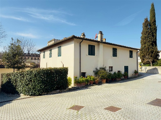 casa indipendente in vendita a Calenzano in zona Settimello