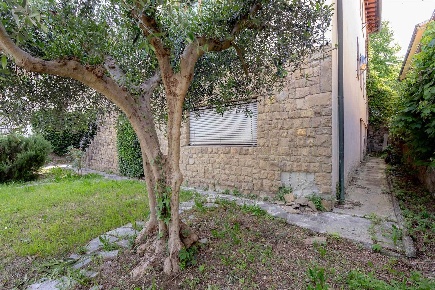 Foto Villa unifamiliare in via 25 aprile, Signa Centro di 418 m² in vendita