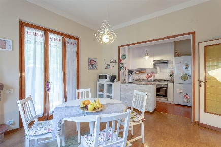 Foto Appartamento in via 25 aprile, Signa Centro di 190 m² con 6 locali