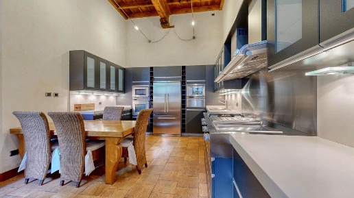 Foto Appartamento in Piazza del Popolo 11, Corbetta Centro di 162 m²