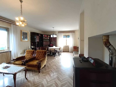 Foto Appartamento in Strada Amerina, Narni di 162 m² con 7 locali