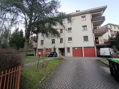Foto Appartamento a Salsomaggiore Terme di 86 m² con 5 locali in vendita