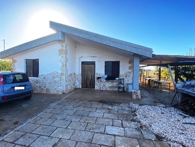 Foto Villa a schiera in Via Acquaviva, Casamassima di 48 m² con 2 locali