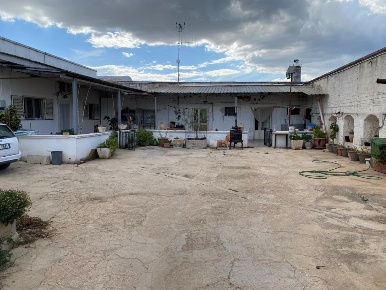 Foto Villa unifamiliare in Via nuova Acquaviva 3, Casamassima di 300 m²