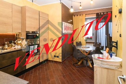 Foto Appartamento a Ciriè di 75 m² con 4 locali in vendita