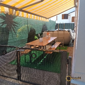 Foto Villa unifamiliare in Via Torino, Melzo di 200 m² con 6 locali