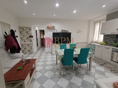 Foto Appartamento in Via Fagiuoli 3, Livorno di 80 m² con 3 locali